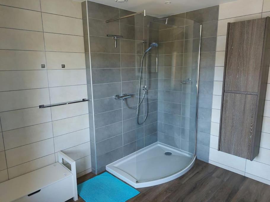 Le Reposoir Maison Spacieuse Avec Feu Au Bois Bertogne Buitenkant foto